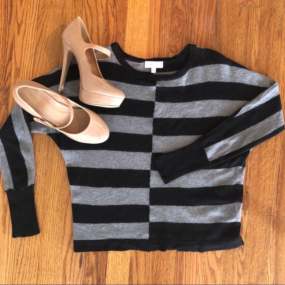 Gray & Black Block Style Striped Women’s Sweater